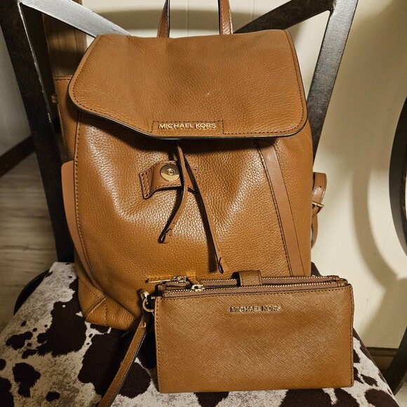 Michael kors brown bag. - Picture 1 of 6